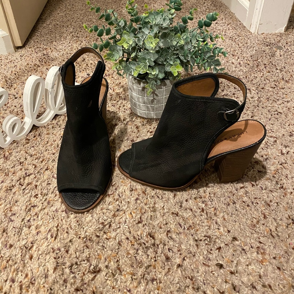 Women’s Lucky Brand Sandal Shoes Sz 8.5